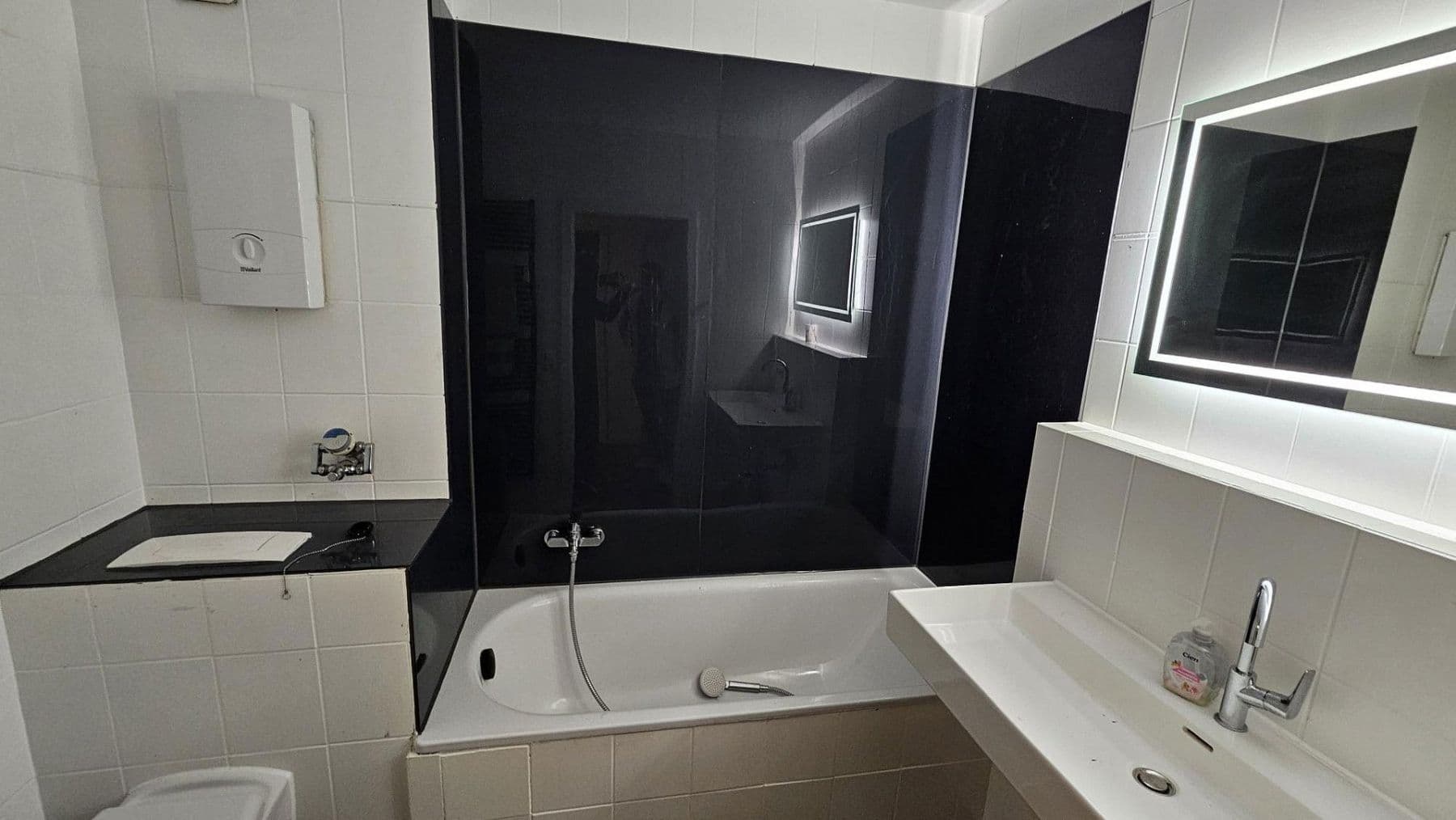 Pronájem bytu 3+1 89 m², Linzgaustraße 10, Uhldingen-Mühlhofen, Bádensko-Württembersko Pronájem bytu 3+1 89 m², Linzgaustraße 10, Uhldingen-Mühlhofen, Bádensko-Württembersko