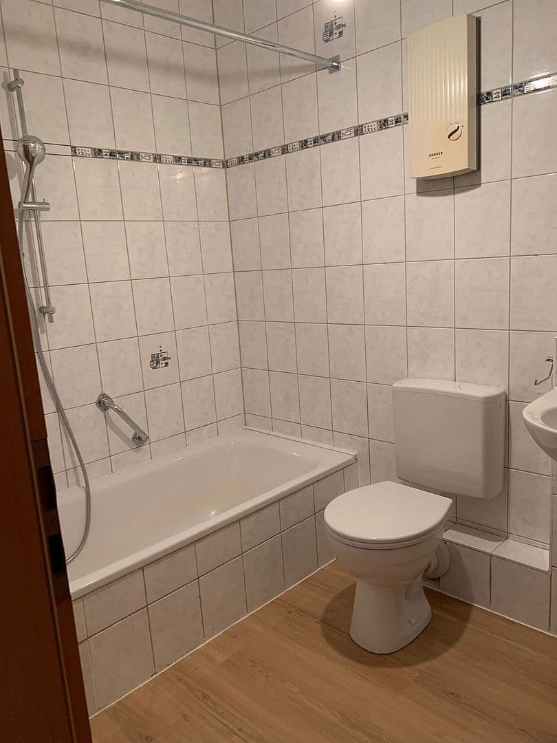 Pronájem bytu 2+1 45 m², Alzey, Porýní-Falc Pronájem bytu 2+1 45 m², Alzey, Porýní-Falc