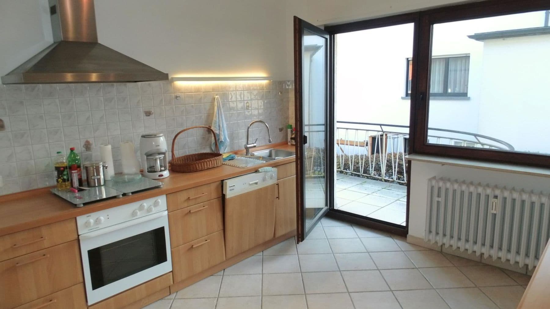 Pronájem bytu 4+1 130 m², Schwimmbadstraße 7, Bad Herrenalb, Bádensko-Württembersko Pronájem bytu 4+1 130 m², Schwimmbadstraße 7, Bad Herrenalb, Bádensko-Württembersko