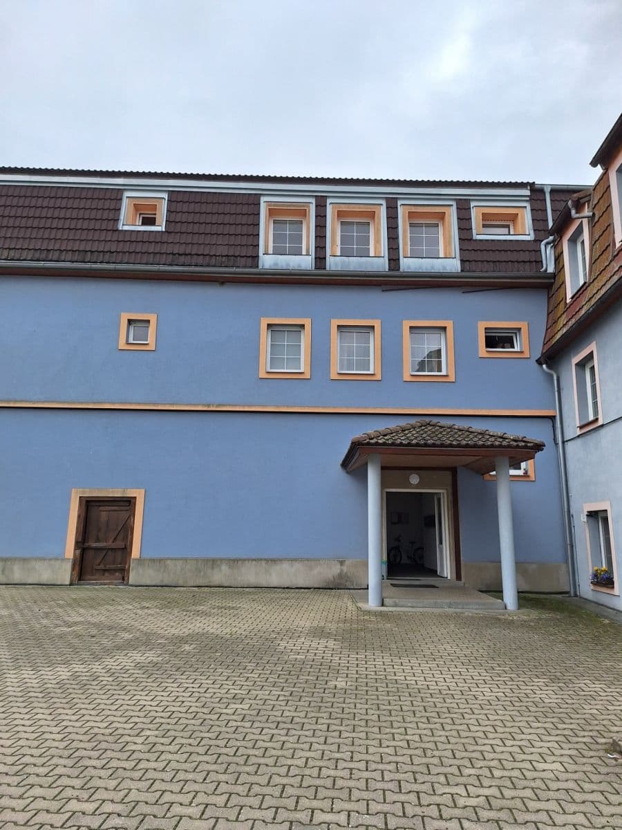 Pronájem bytu 2+1 53 m², Úhonická, Jeneč, Středočeský kraj Pronájem bytu 2+1 53 m², Úhonická, Jeneč, Středočeský kraj