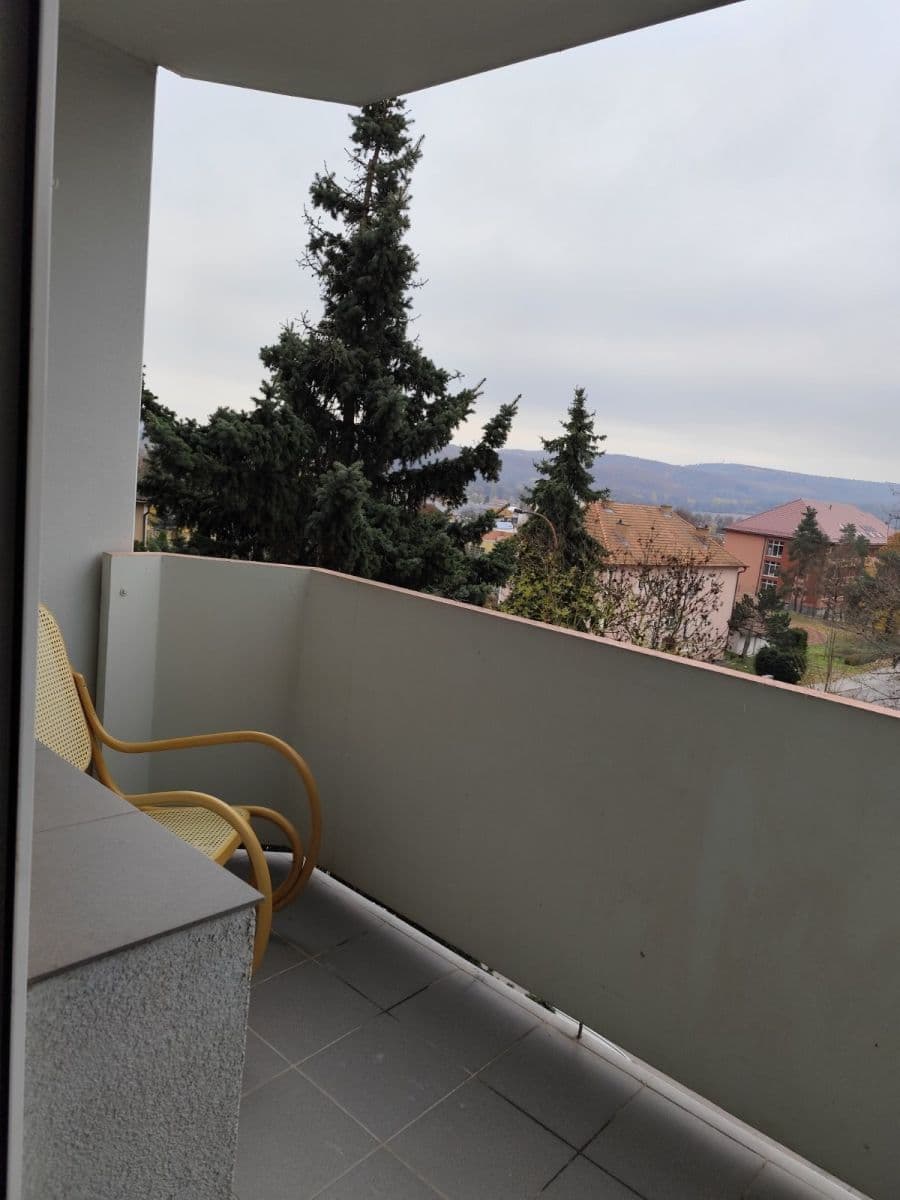 Pronájem bytu 3+1 79 m², Luční, Ivančice, Jihomoravský kraj Pronájem bytu 3+1 79 m², Luční, Ivančice, Jihomoravský kraj