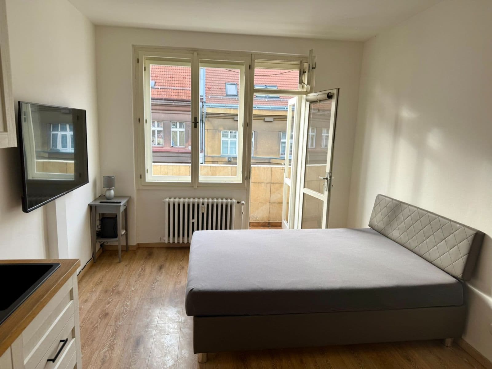 Pronájem bytu 1+kk 25 m², Libická, Praha, Praha Pronájem bytu 1+kk 25 m², Libická, Praha, Praha
