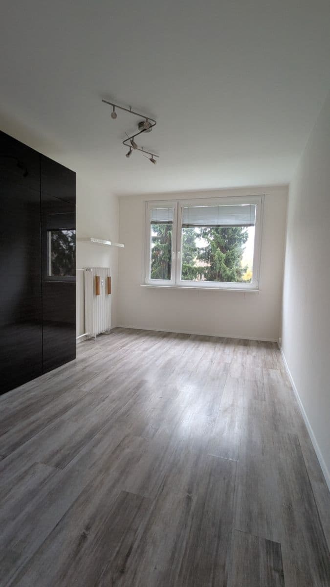 Pronájem bytu 3+1 82 m², Vysočanská, Praha, Praha Pronájem bytu 3+1 82 m², Vysočanská, Praha, Praha