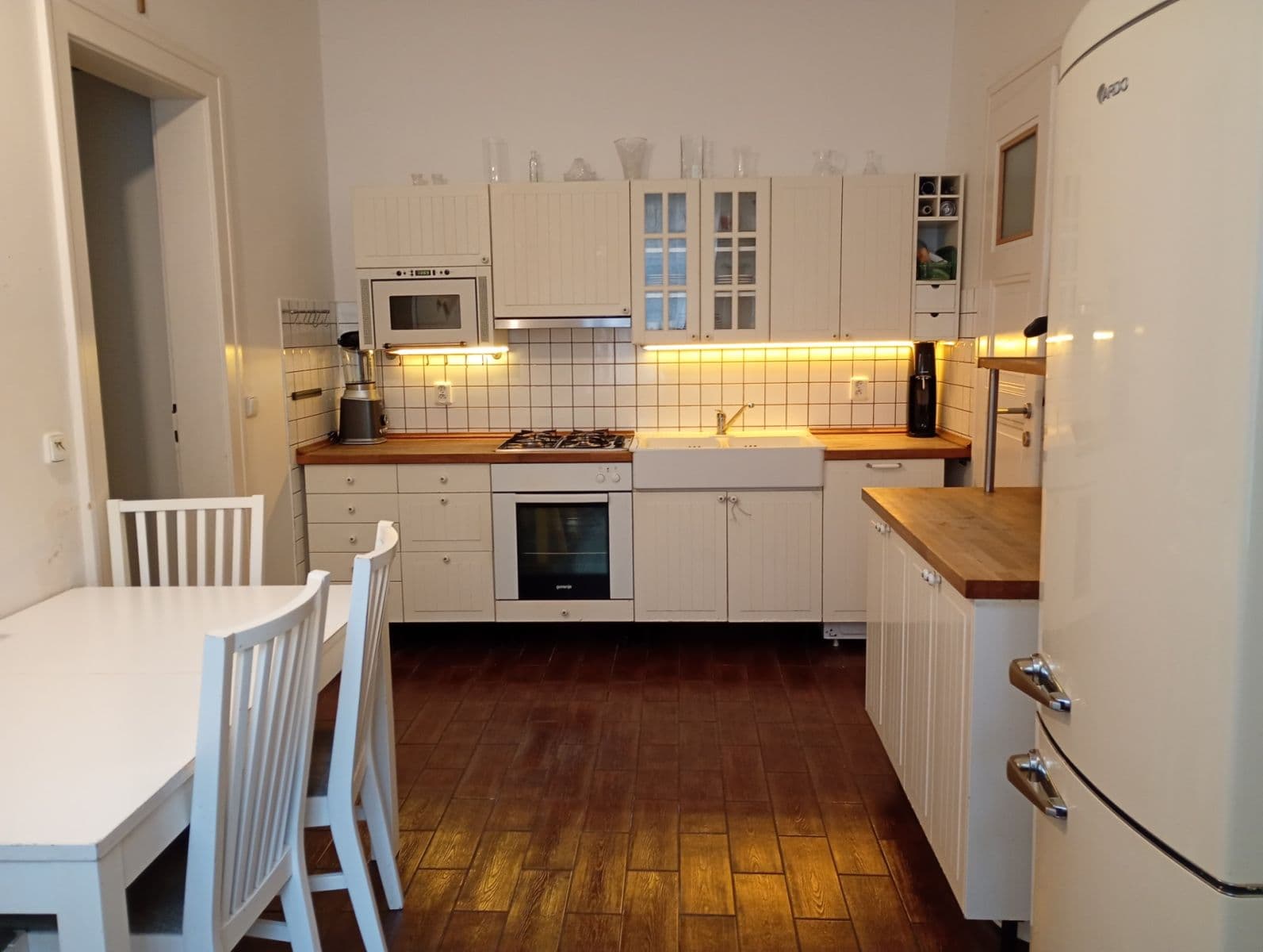 Pronájem bytu 4+1 92 m², Čápkova, Brno, Jihomoravský kraj Pronájem bytu 4+1 92 m², Čápkova, Brno, Jihomoravský kraj