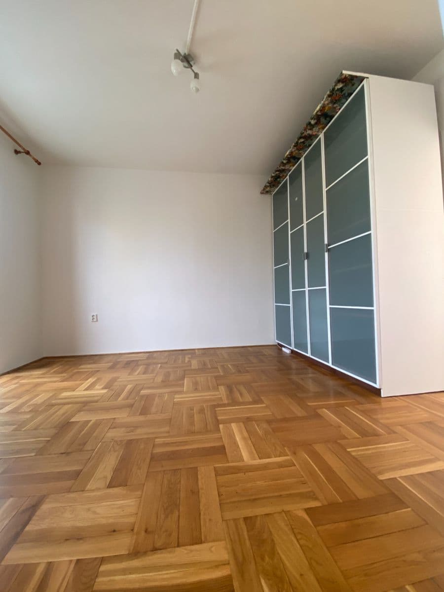 Pronájem bytu 2+1 55 m², Zelenečská, Praha, Praha Pronájem bytu 2+1 55 m², Zelenečská, Praha, Praha