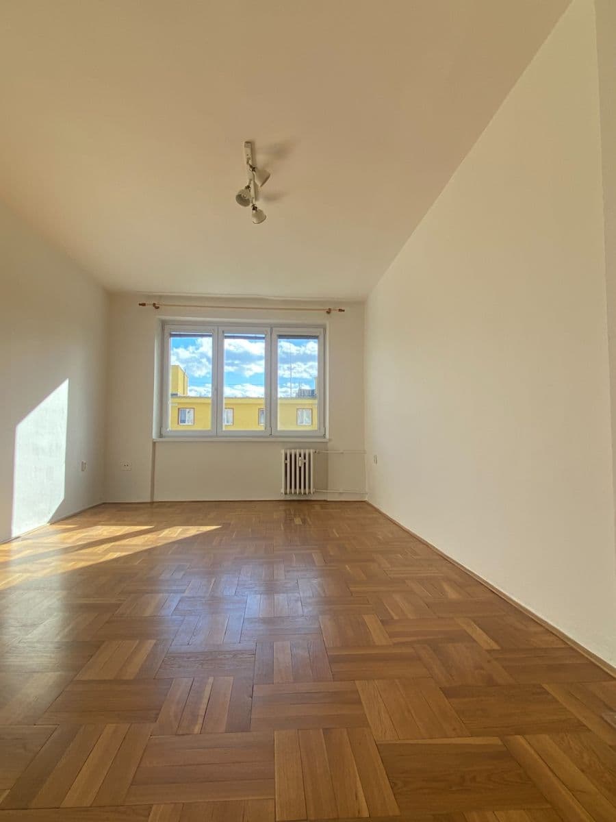 Pronájem bytu 2+1 55 m², Zelenečská, Praha, Praha Pronájem bytu 2+1 55 m², Zelenečská, Praha, Praha