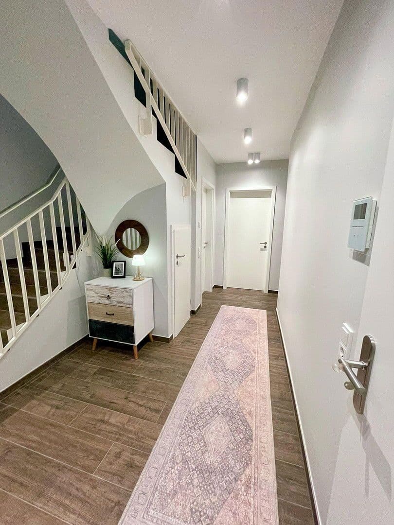 Prodej bytu 4+1 120 m², Mülheim an der Ruhr, Severní Porýní-Vestfálsko Prodej bytu 4+1 120 m², Mülheim an der Ruhr, Severní Porýní-Vestfálsko