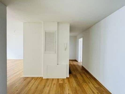 Pronájem bytu 3+1 88 m², Wolfsburg, Dolní Sasko Pronájem bytu 3+1 88 m², Wolfsburg, Dolní Sasko