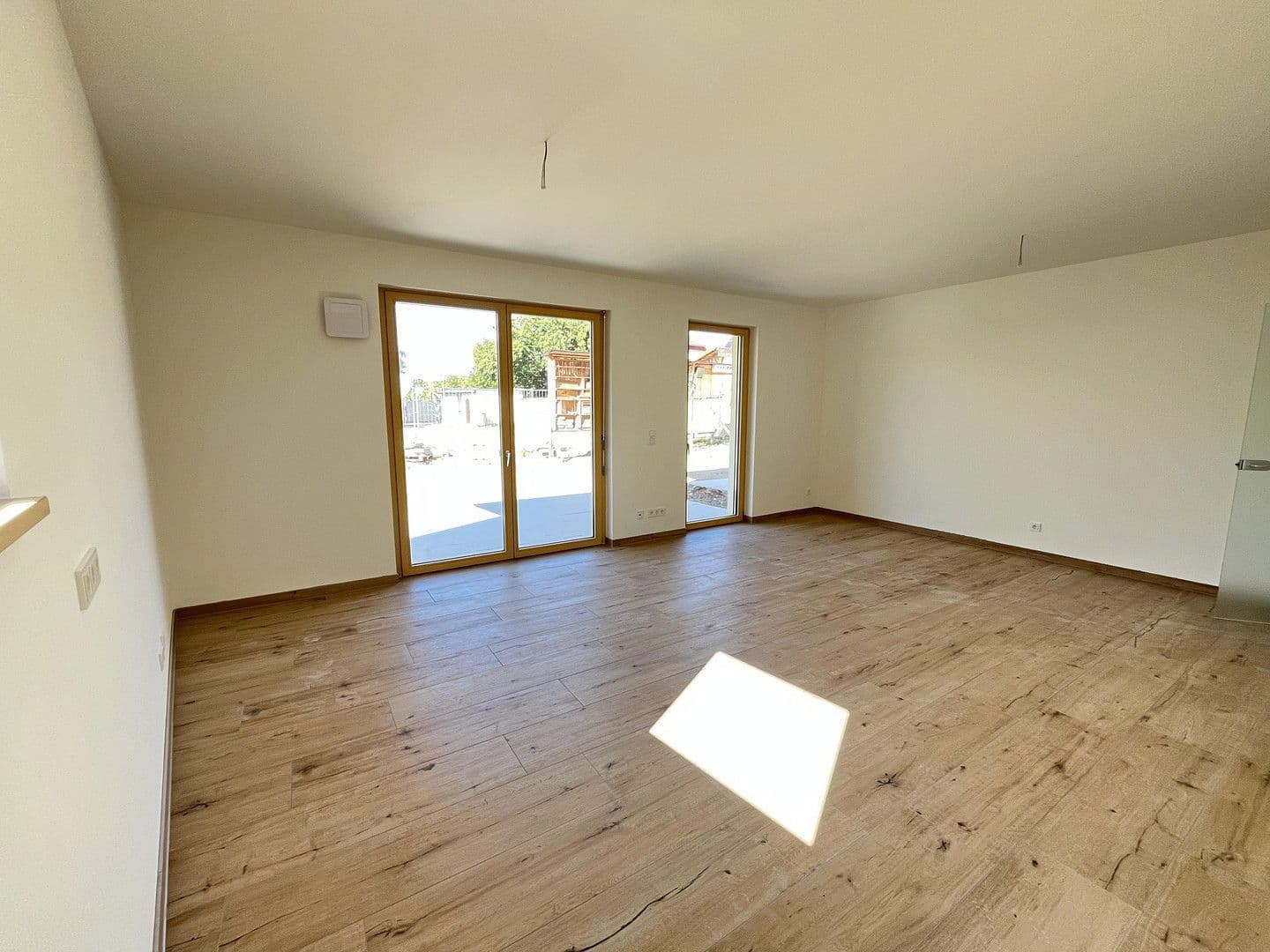 Pronájem bytu 3+1 88 m², Hafenstraße, Markkleeberg, Sasko Pronájem bytu 3+1 88 m², Hafenstraße, Markkleeberg, Sasko