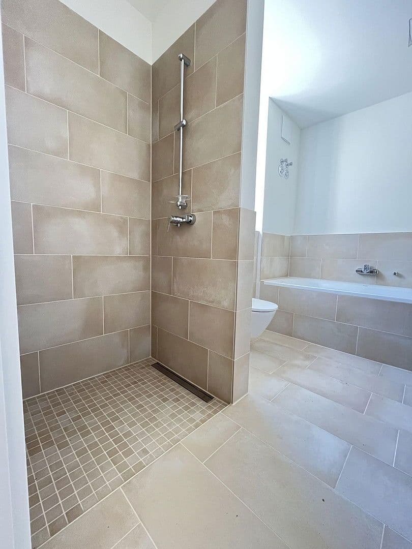 Pronájem bytu 3+1 88 m², Hafenstraße, Markkleeberg, Sasko Pronájem bytu 3+1 88 m², Hafenstraße, Markkleeberg, Sasko