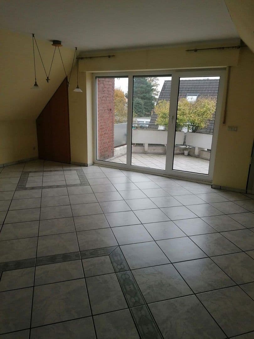 Prodej bytu 3+1 78 m², Langenfeld (Rheinland), Severní Porýní-Vestfálsko Prodej bytu 3+1 78 m², Langenfeld (Rheinland), Severní Porýní-Vestfálsko