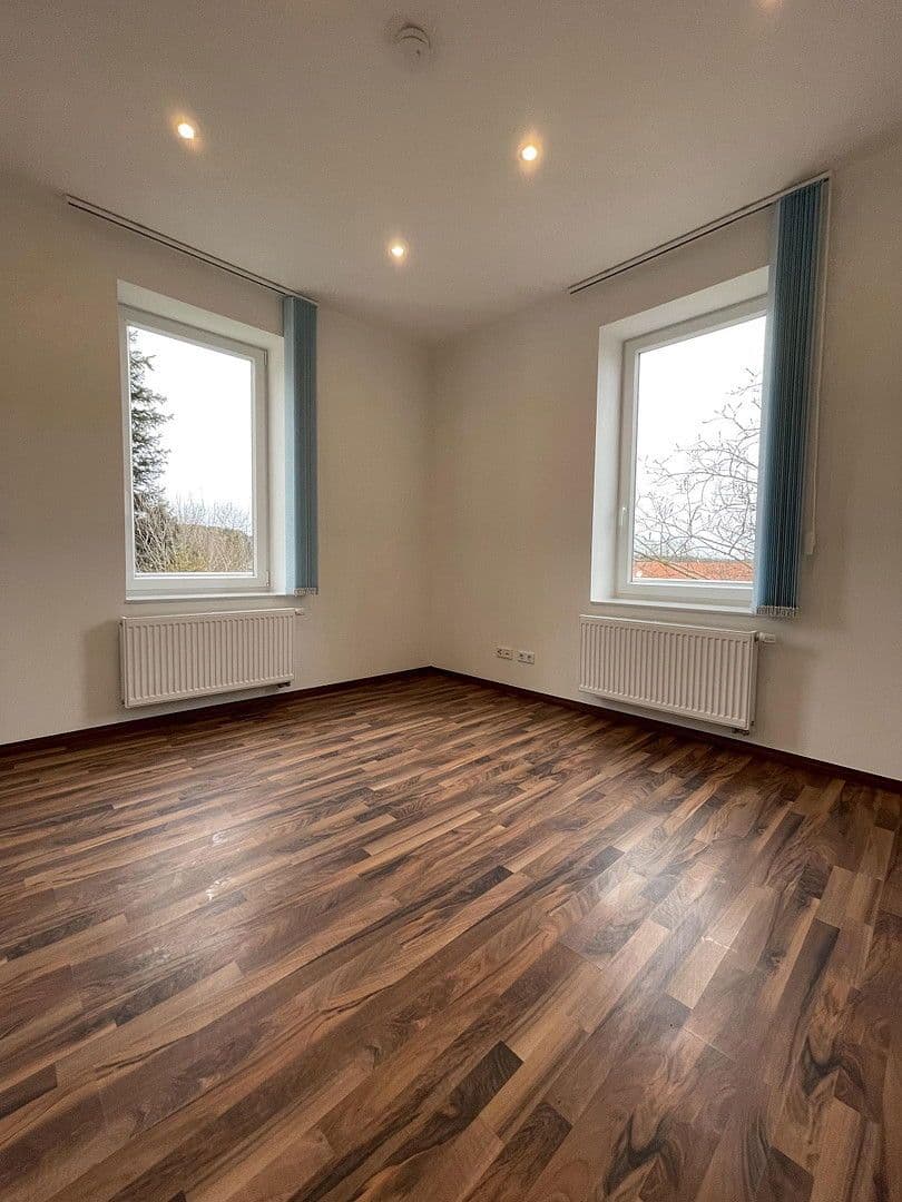 Pronájem bytu 2+1 60 m², Kirchberg 5, Breitenbrunn, Bavorsko Pronájem bytu 2+1 60 m², Kirchberg 5, Breitenbrunn, Bavorsko
