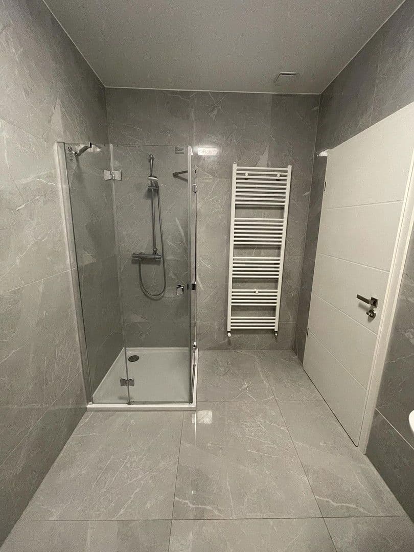 Pronájem bytu 2+1 60 m², Kirchberg 5, Breitenbrunn, Bavorsko Pronájem bytu 2+1 60 m², Kirchberg 5, Breitenbrunn, Bavorsko