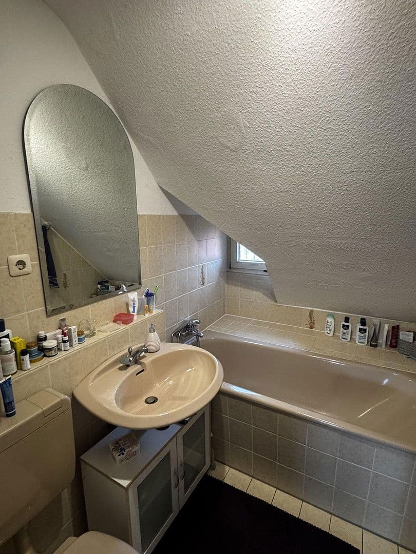 Pronájem bytu 2+kk 55 m², Petersstrasse 59-61, Krefeld, Severní Porýní-Vestfálsko Pronájem bytu 2+kk 55 m², Petersstrasse 59-61, Krefeld, Severní Porýní-Vestfálsko