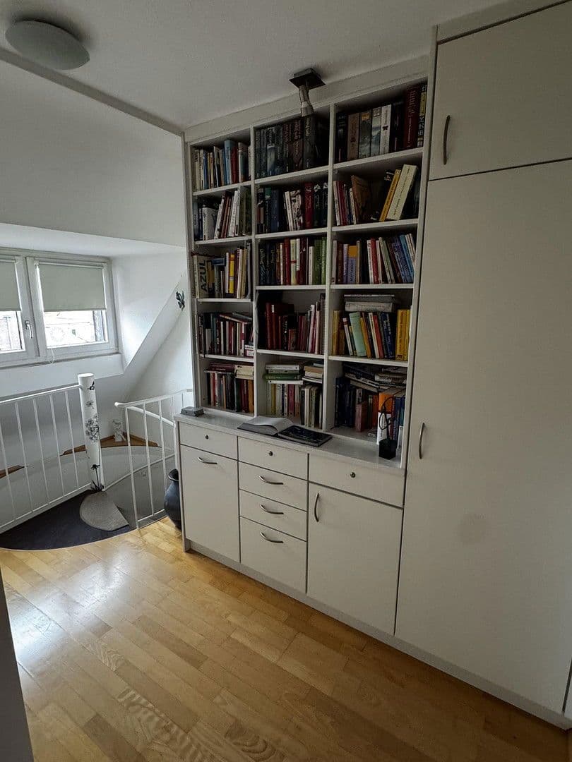 Pronájem bytu 2+kk 55 m², Petersstrasse 59-61, Krefeld, Severní Porýní-Vestfálsko Pronájem bytu 2+kk 55 m², Petersstrasse 59-61, Krefeld, Severní Porýní-Vestfálsko