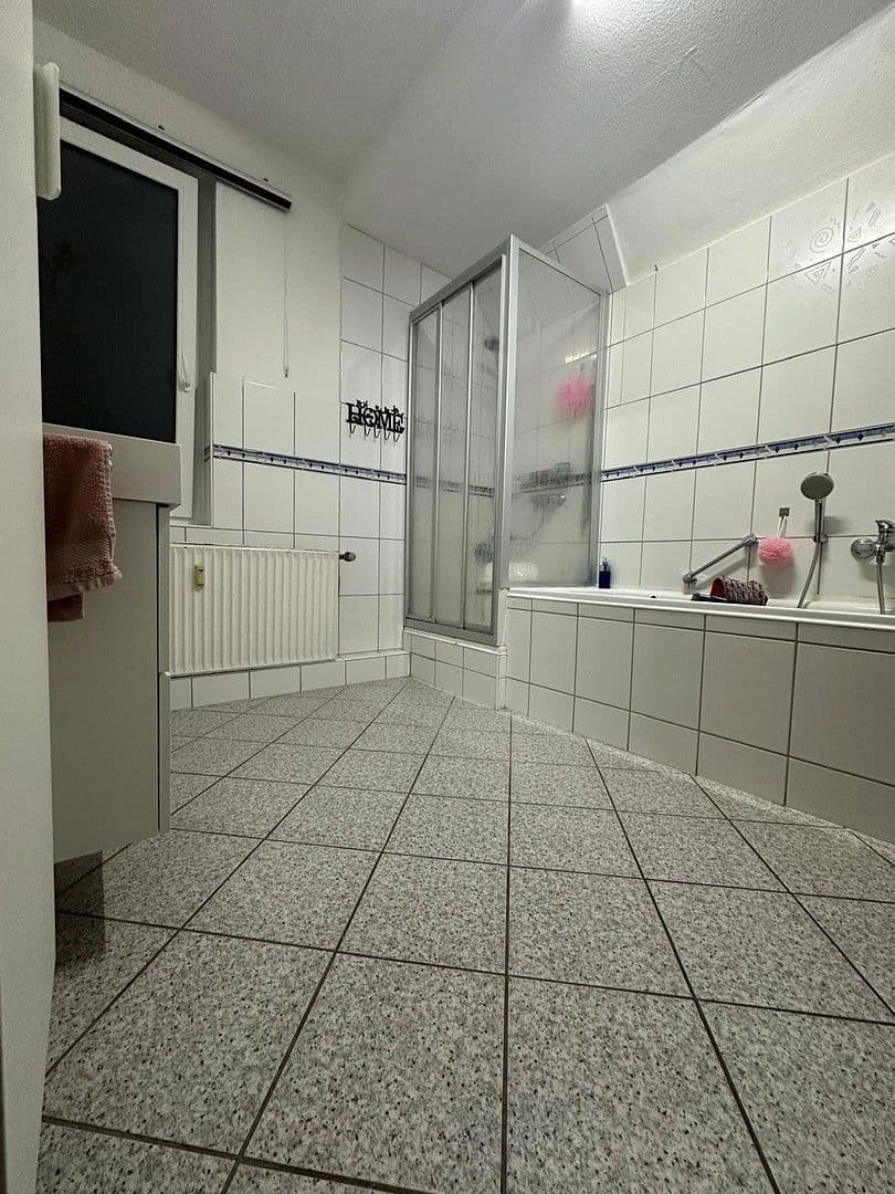 Pronájem bytu 2+1 80 m², Sehnde, Dolní Sasko Pronájem bytu 2+1 80 m², Sehnde, Dolní Sasko