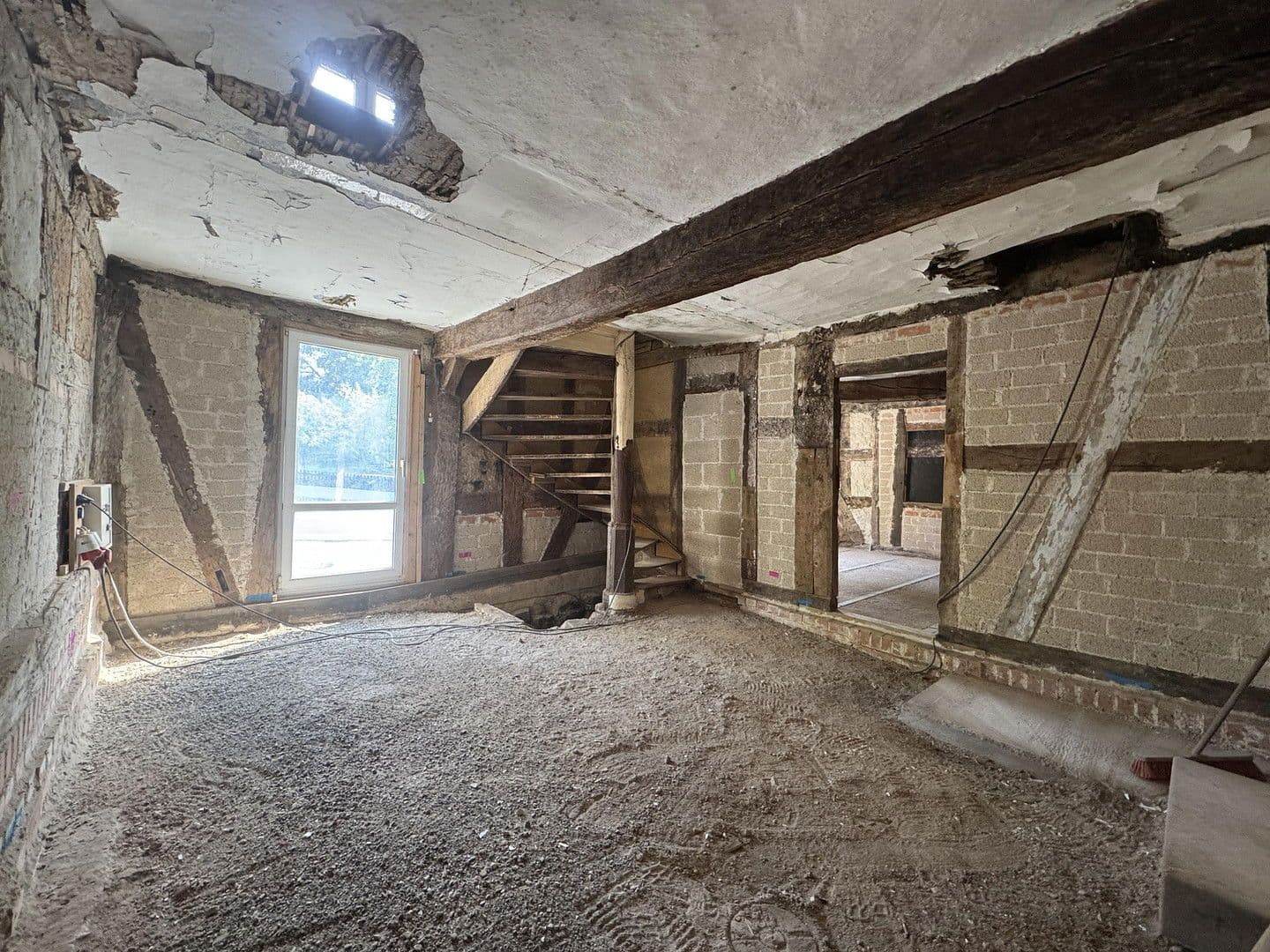 Prodej domu 170 m², pozemek 436 m², Meudt, Porýní-Falc Prodej domu 170 m², pozemek 436 m², Meudt, Porýní-Falc