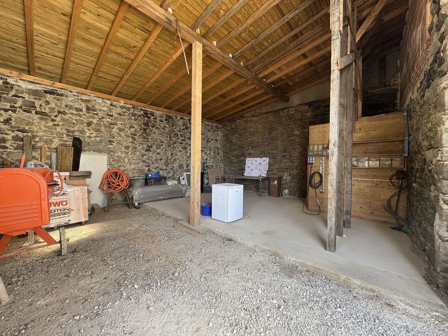 Prodej domu 170 m², pozemek 436 m², Meudt, Porýní-Falc Prodej domu 170 m², pozemek 436 m², Meudt, Porýní-Falc