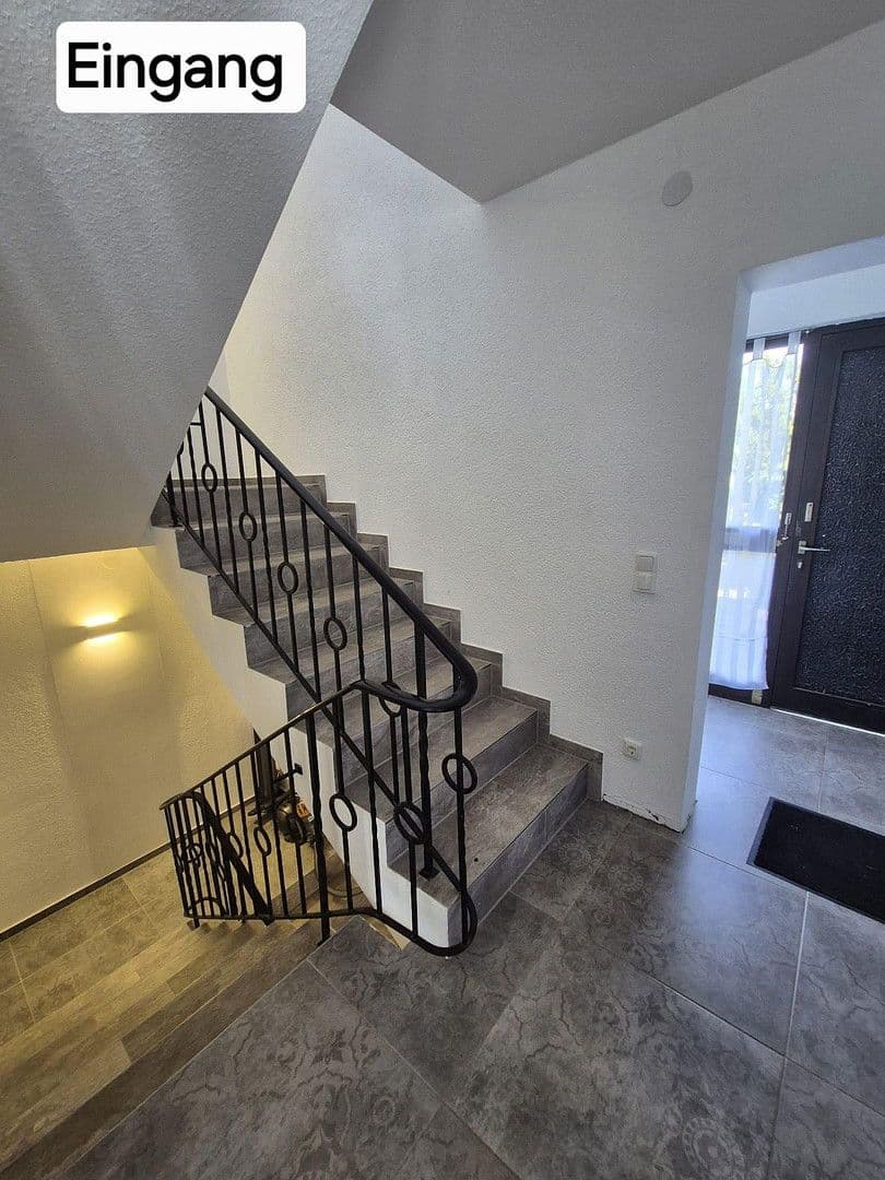 Prodej domu 160 m², pozemek 1.090 m², Rheinböllen, Porýní-Falc Prodej domu 160 m², pozemek 1.090 m², Rheinböllen, Porýní-Falc