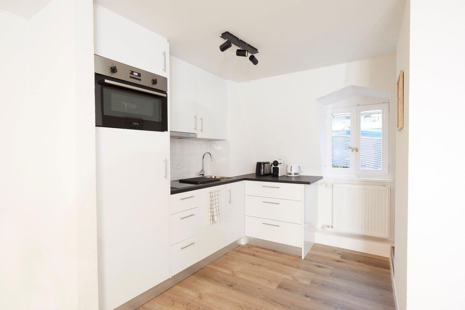 Pronájem bytu 1+1 32 m², Barbarastraße 27, Penzberg, Bavorsko Pronájem bytu 1+1 32 m², Barbarastraße 27, Penzberg, Bavorsko