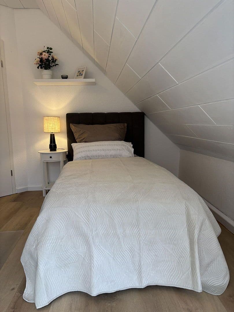 Pronájem bytu 4+1 94 m², Löwengassse 3, Alzey, Porýní-Falc Pronájem bytu 4+1 94 m², Löwengassse 3, Alzey, Porýní-Falc