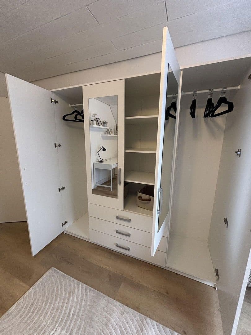 Pronájem bytu 4+1 94 m², Löwengassse 3, Alzey, Porýní-Falc Pronájem bytu 4+1 94 m², Löwengassse 3, Alzey, Porýní-Falc