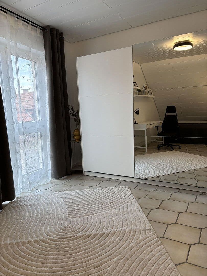 Pronájem bytu 4+1 94 m², Löwengassse 3, Alzey, Porýní-Falc Pronájem bytu 4+1 94 m², Löwengassse 3, Alzey, Porýní-Falc