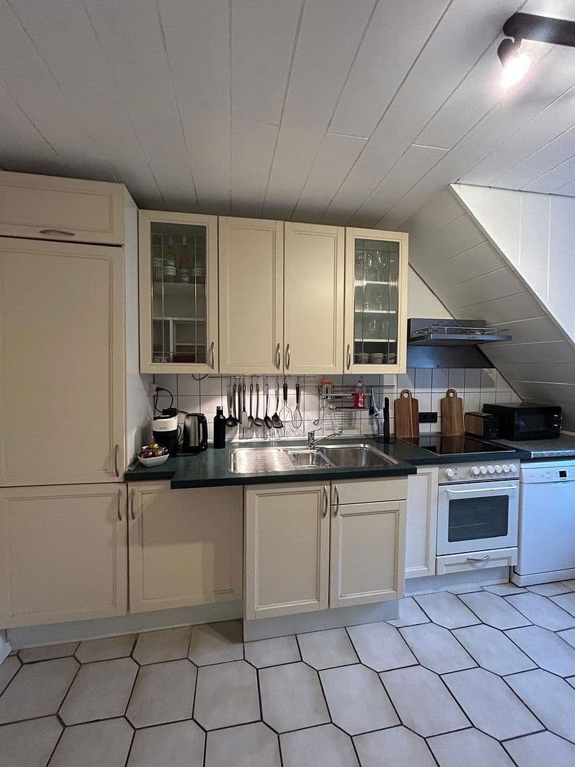 Pronájem bytu 4+1 94 m², Löwengassse 3, Alzey, Porýní-Falc Pronájem bytu 4+1 94 m², Löwengassse 3, Alzey, Porýní-Falc