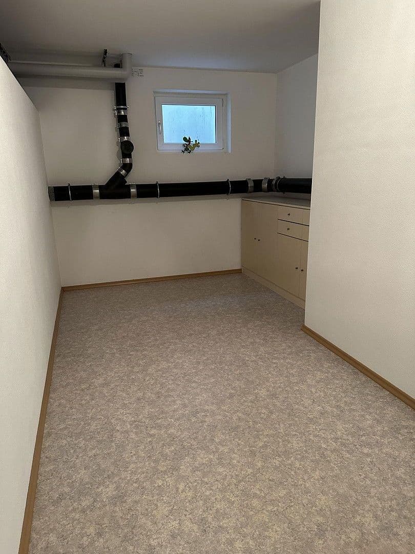 Pronájem bytu 3+1 92 m², Kurt-Huber-Ring 2a, Fürstenfeldbruck, Bavorsko Pronájem bytu 3+1 92 m², Kurt-Huber-Ring 2a, Fürstenfeldbruck, Bavorsko