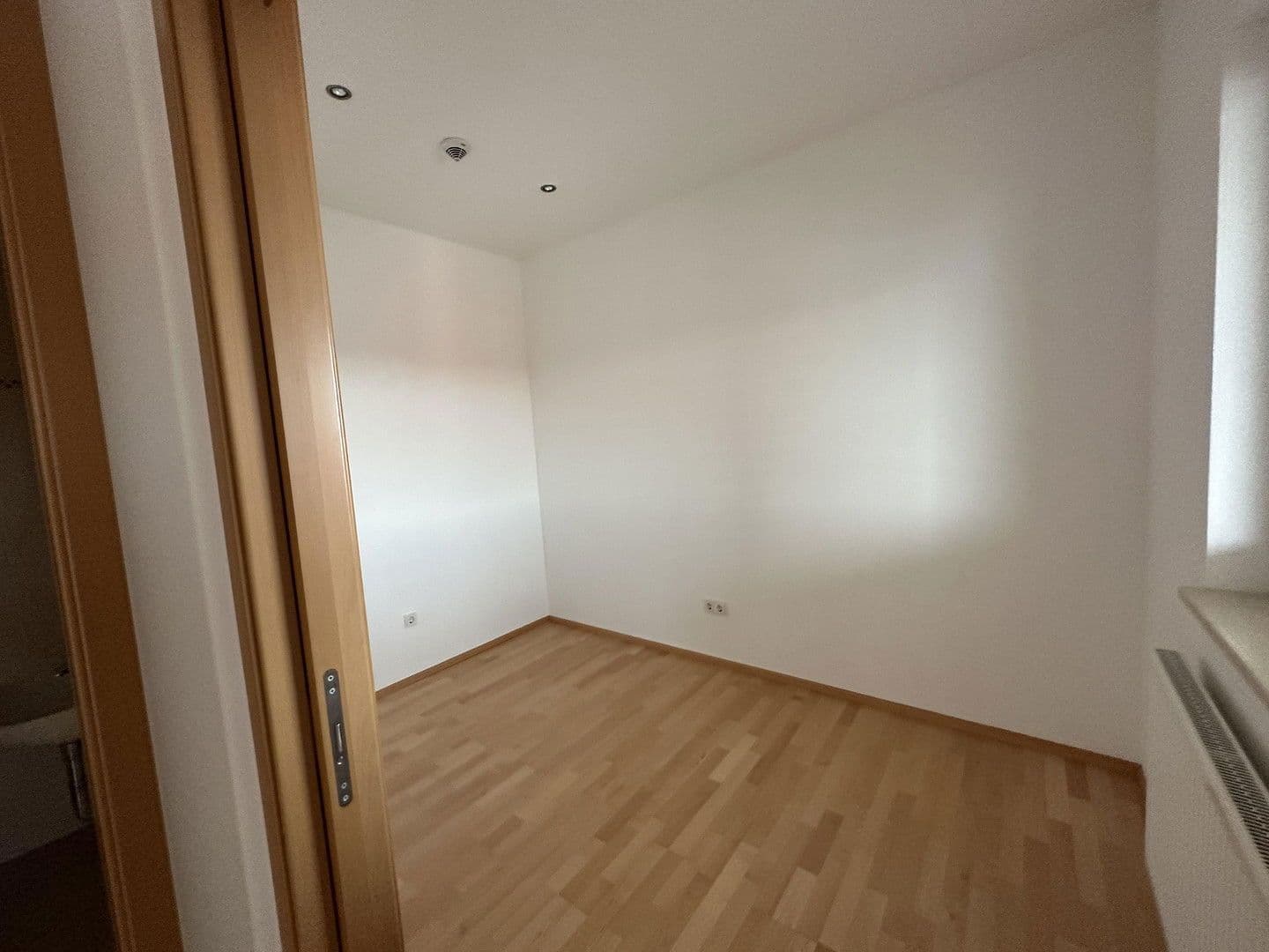 Pronájem bytu 3+1 92 m², Kurt-Huber-Ring 2a, Fürstenfeldbruck, Bavorsko Pronájem bytu 3+1 92 m², Kurt-Huber-Ring 2a, Fürstenfeldbruck, Bavorsko