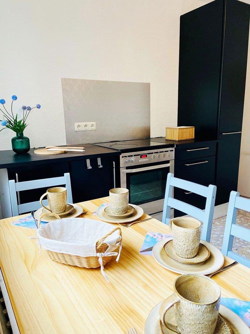 Pronájem bytu 2+1 55 m², Duissernstraße 83, Duisburg, Severní Porýní-Vestfálsko Pronájem bytu 2+1 55 m², Duissernstraße 83, Duisburg, Severní Porýní-Vestfálsko