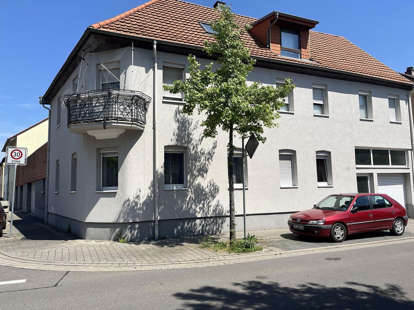 Pronájem bytu 1+1 120 m², Waghäusel, Bádensko-Württembersko Pronájem bytu 1+1 120 m², Waghäusel, Bádensko-Württembersko