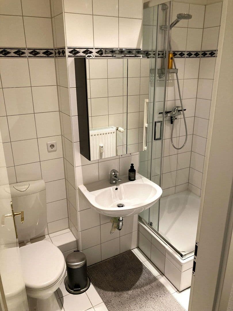 Prodej bytu 1+1 33 m², Niederbarnimstr. 23, Berlin Friedrichshain, Berlín Prodej bytu 1+1 33 m², Niederbarnimstr. 23, Berlin Friedrichshain, Berlín