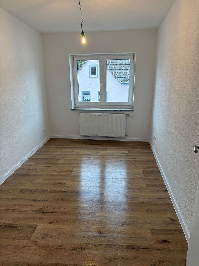 Pronájem bytu 4+1 95 m², Linden, Hessen Pronájem bytu 4+1 95 m², Linden, Hessen