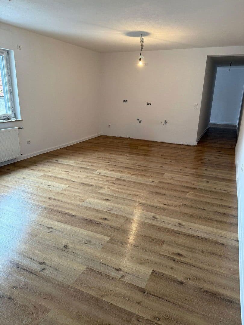Pronájem bytu 4+1 95 m², Linden, Hessen Pronájem bytu 4+1 95 m², Linden, Hessen