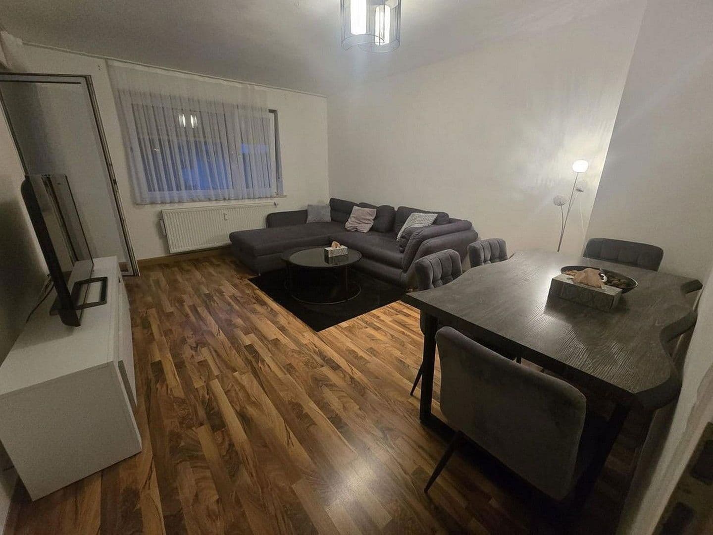 Pronájem bytu 3+1 66 m², Augsburg, Bavorsko Pronájem bytu 3+1 66 m², Augsburg, Bavorsko