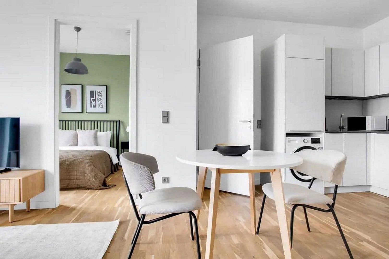 Pronájem bytu 2+1 43 m², Berlin, Berlín Pronájem bytu 2+1 43 m², Berlin, Berlín