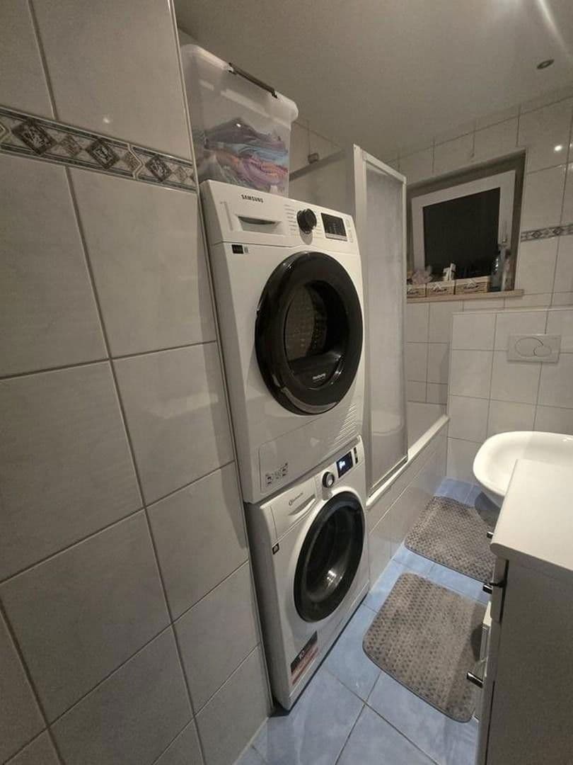 Pronájem bytu 3+1 66 m², Augsburg, Bavorsko Pronájem bytu 3+1 66 m², Augsburg, Bavorsko