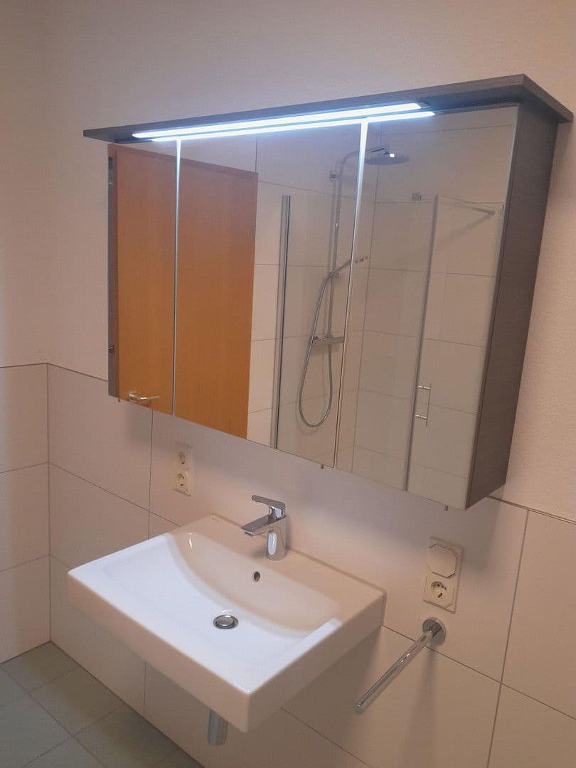 Pronájem bytu 1+1 57 m², Büdingen, Hessen Pronájem bytu 1+1 57 m², Büdingen, Hessen