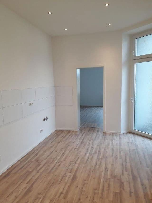 Pronájem bytu 2+1 74 m², Duisburg, Severní Porýní-Vestfálsko Pronájem bytu 2+1 74 m², Duisburg, Severní Porýní-Vestfálsko