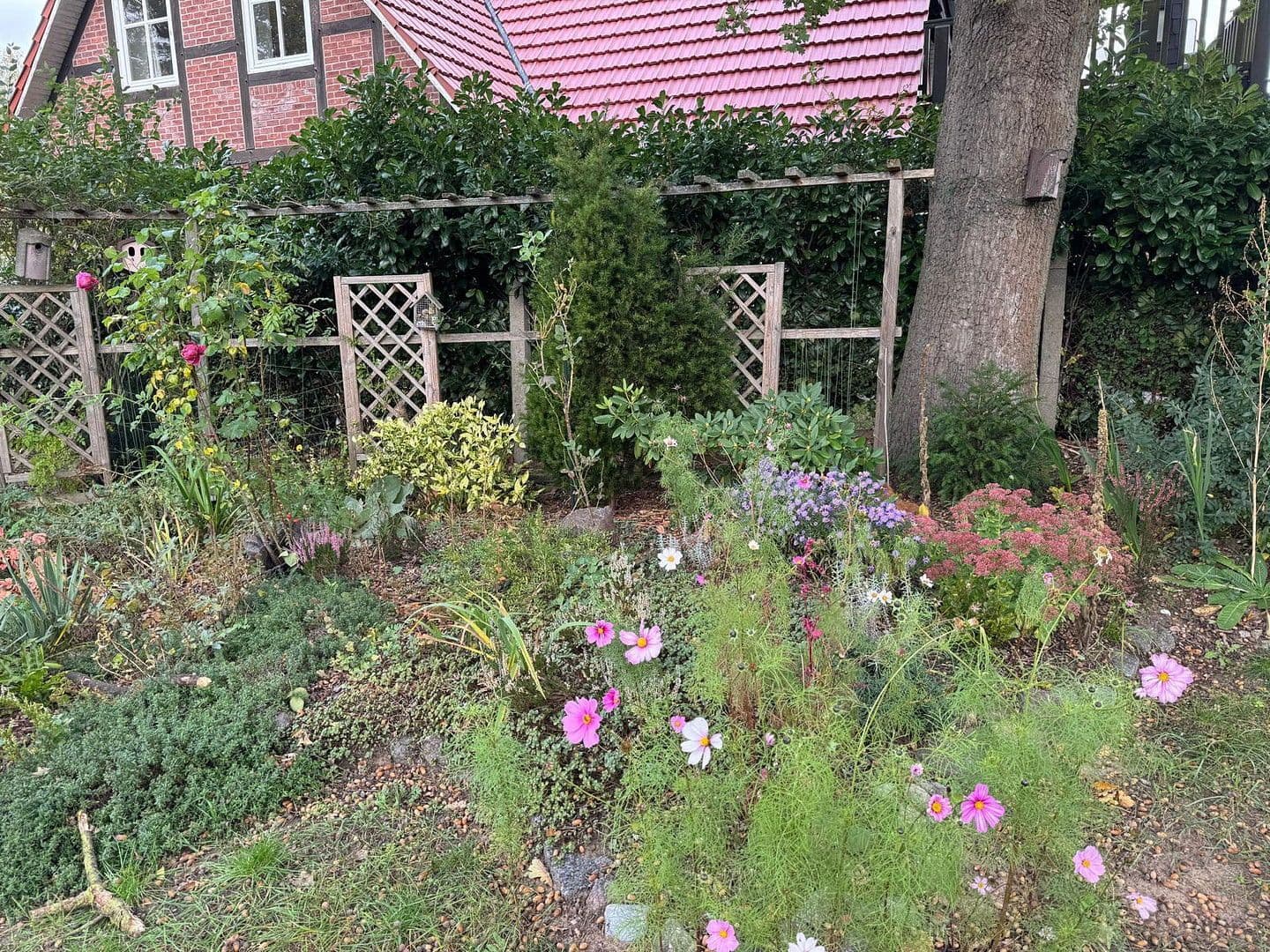 Prodej pozemku 1.250 m², Hohen Neuendorf, Braniborsko Prodej pozemku 1.250 m², Hohen Neuendorf, Braniborsko