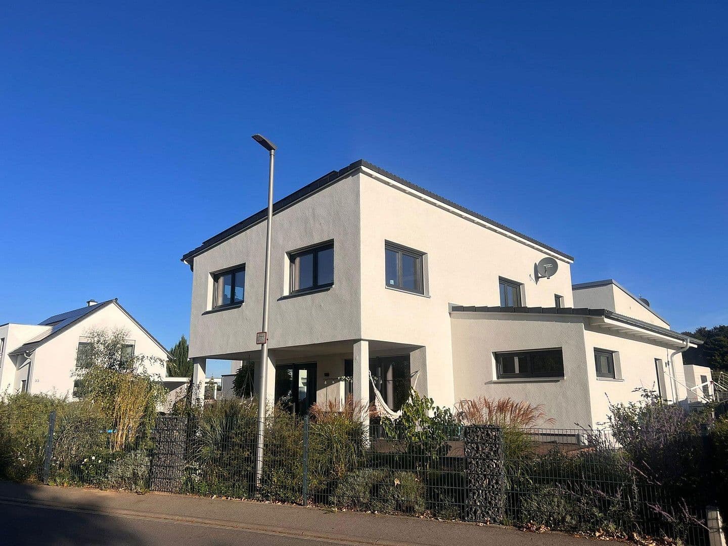 Prodej domu 150 m², pozemek 628 m², Geldersheim, Bavorsko Prodej domu 150 m², pozemek 628 m², Geldersheim, Bavorsko