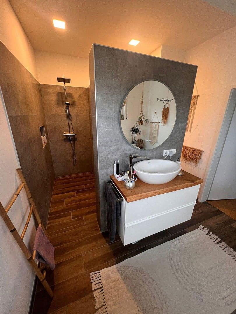 Prodej domu 150 m², pozemek 628 m², Geldersheim, Bavorsko Prodej domu 150 m², pozemek 628 m², Geldersheim, Bavorsko