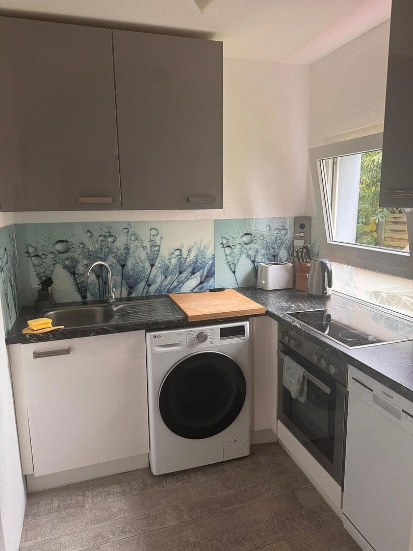 Prodej bytu 2+1 42 m², Hamburg, Hamburg Prodej bytu 2+1 42 m², Hamburg, Hamburg