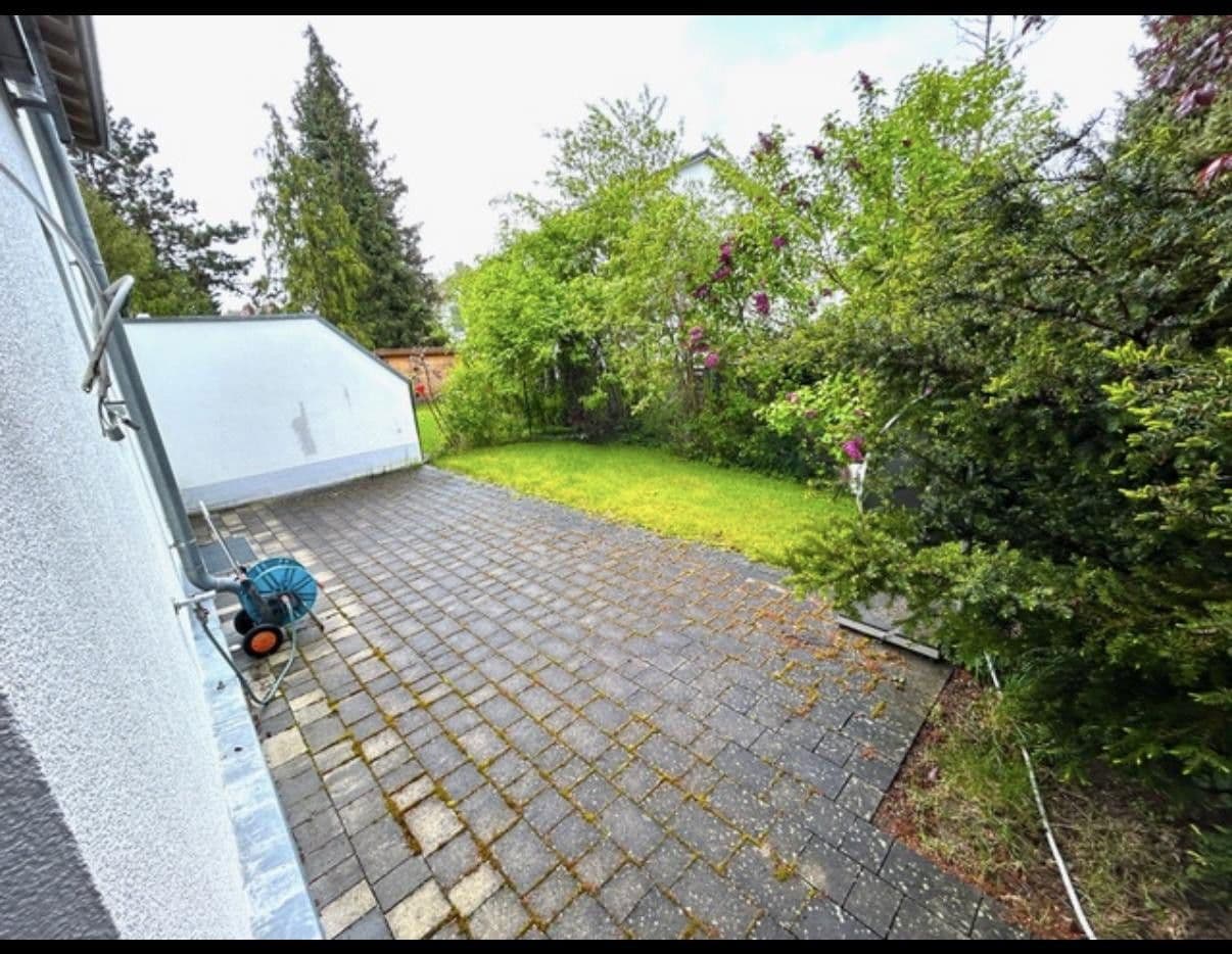 Pronájem bytu 2+1 64 m², Schrobenhausener Str. 124b, Ingolstadt, Hundszell, Bavorsko Pronájem bytu 2+1 64 m², Schrobenhausener Str. 124b, Ingolstadt, Hundszell, Bavorsko