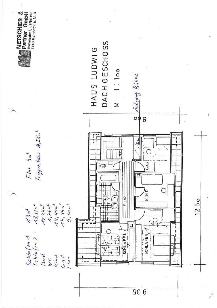 Prodej domu 221 m², pozemek 701 m², Besigheim, Bádensko-Württembersko Prodej domu 221 m², pozemek 701 m², Besigheim, Bádensko-Württembersko