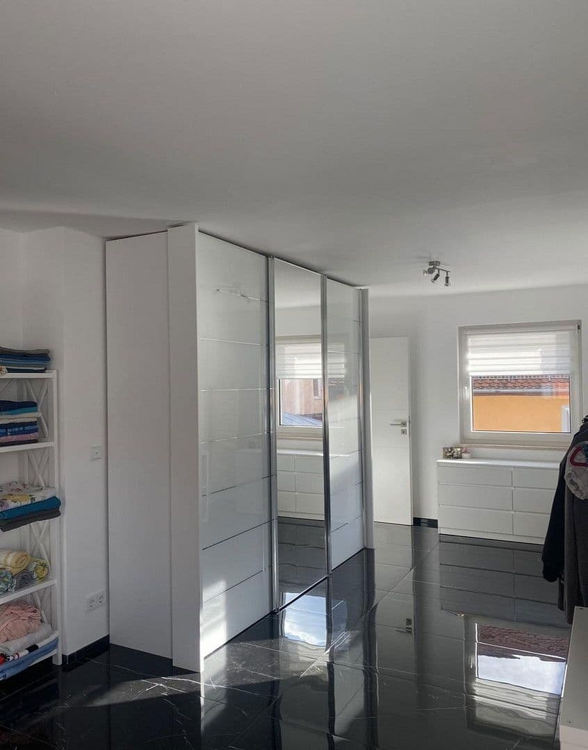 Prodej domu 130 m², pozemek 152 m², Ansbach, Bavorsko Prodej domu 130 m², pozemek 152 m², Ansbach, Bavorsko