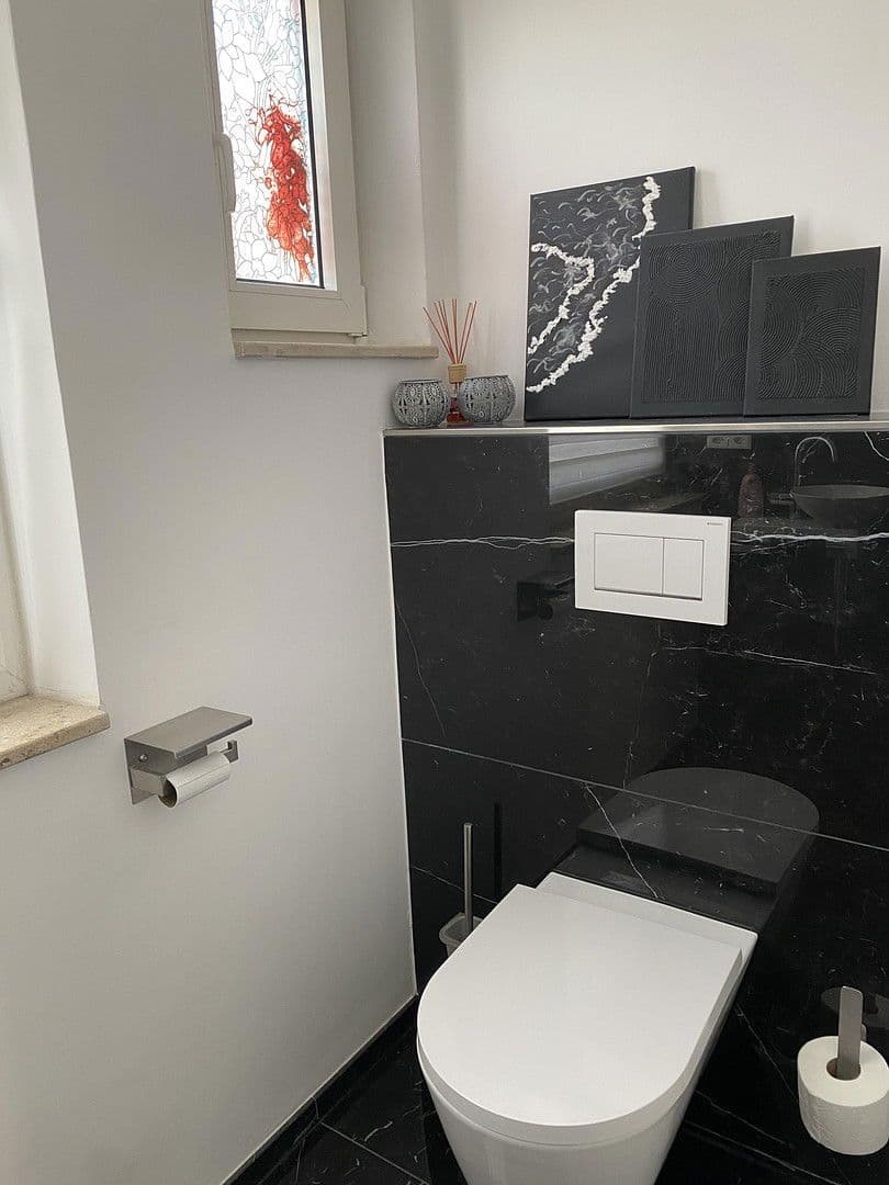 Prodej domu 130 m², pozemek 152 m², Ansbach, Bavorsko Prodej domu 130 m², pozemek 152 m², Ansbach, Bavorsko