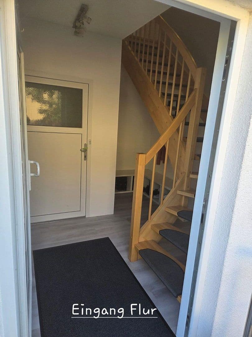 Prodej domu 214 m², pozemek 585 m², Berlin, Berlín Prodej domu 214 m², pozemek 585 m², Berlin, Berlín