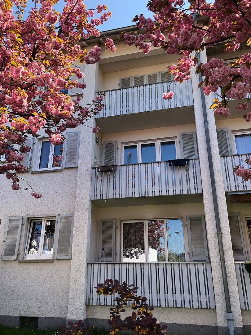 Pronájem bytu 2+1 56 m², Waldstr7, Gaggenau, Bádensko-Württembersko Pronájem bytu 2+1 56 m², Waldstr7, Gaggenau, Bádensko-Württembersko